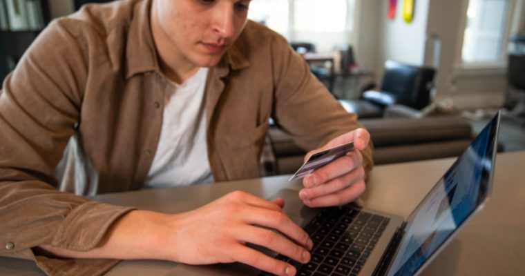 Buying Clothes Online Without the Guesswork