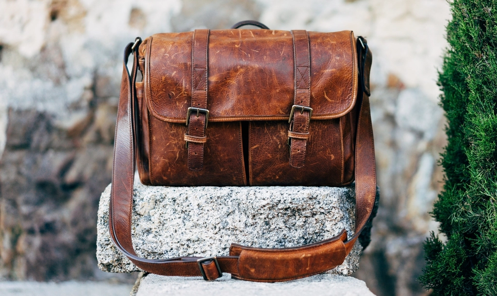 How to Spot Counterfeit Fashion Before You Buy